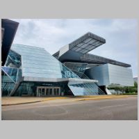 Akron Art Museum, Ohio, USA, photo by Dillguy9 on Wikipedia.jpg